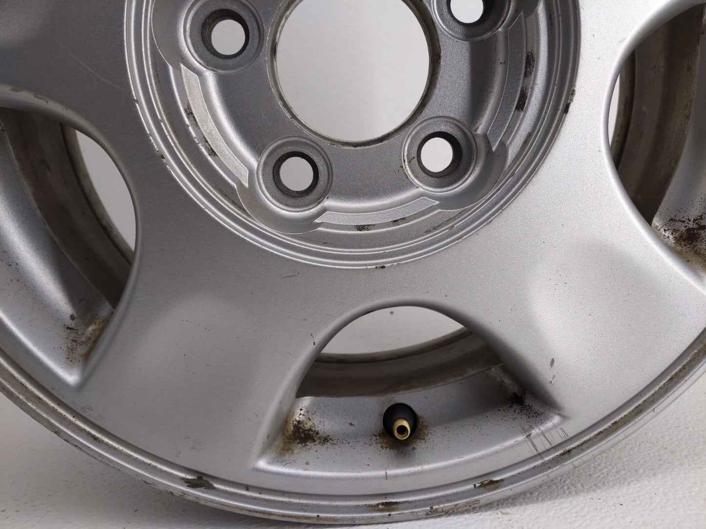 2000-2002 Chevrolet Malibu Oem Wheel Rim - Oemusedautoparts1.com