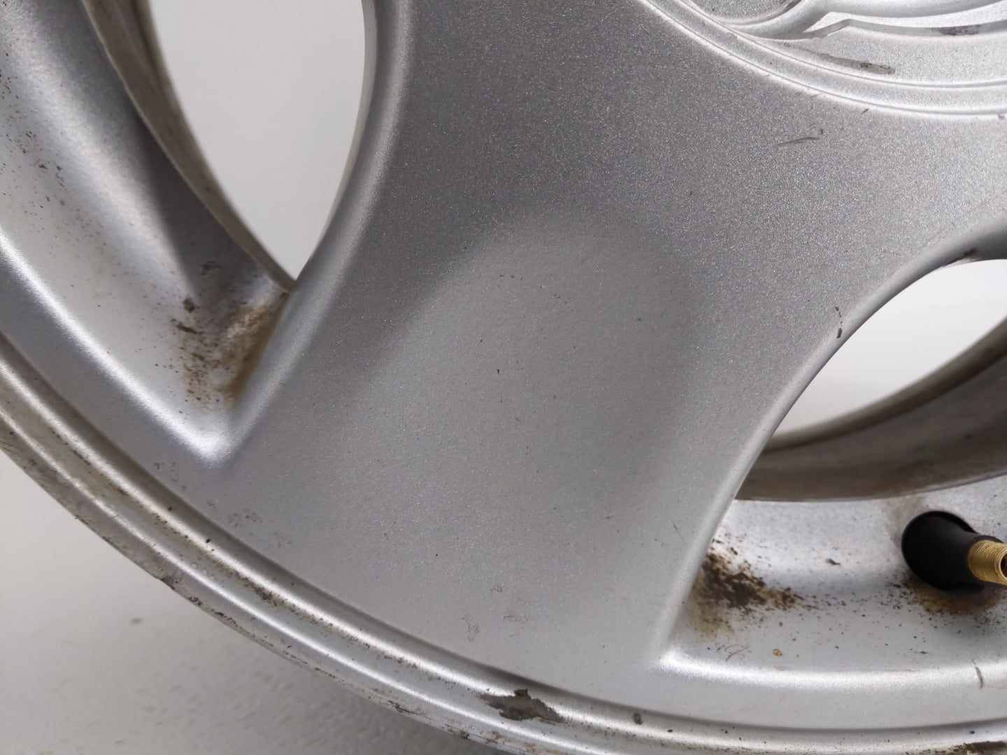 2000-2002 Chevrolet Malibu Oem Wheel Rim - Oemusedautoparts1.com