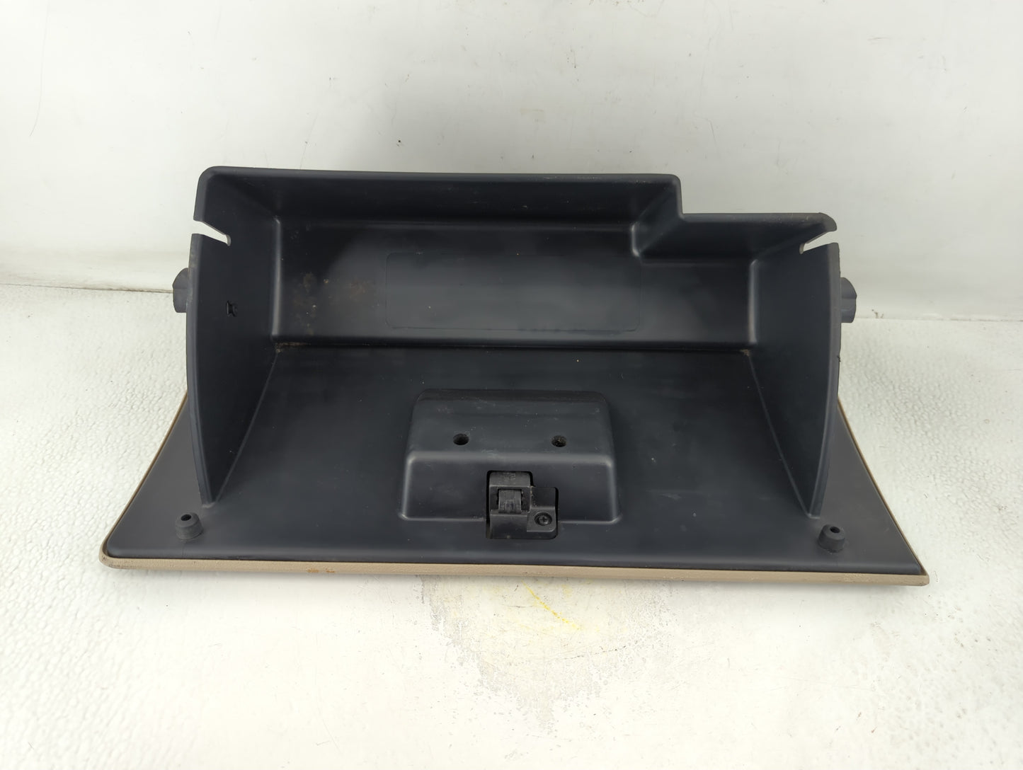 2006 Mercury Montego Passenger Glove Box Door Storage Compartment - Oemusedautoparts1.com