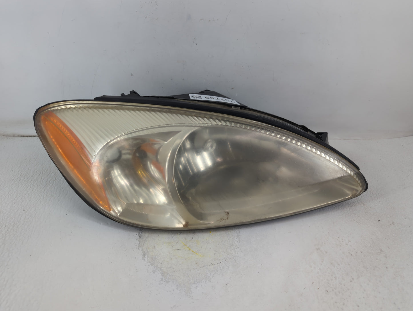 2000-2007 Ford Taurus Passenger Right Oem Head Light Headlight Lamp - Oemusedautoparts1.com