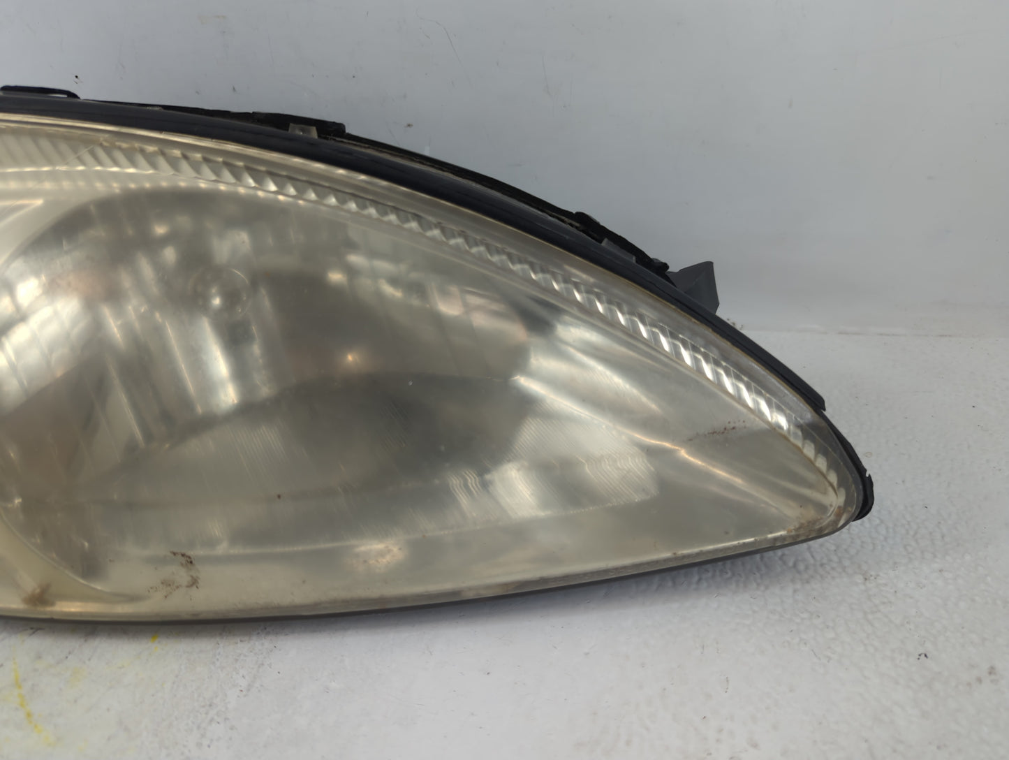 2000-2007 Ford Taurus Passenger Right Oem Head Light Headlight Lamp - Oemusedautoparts1.com