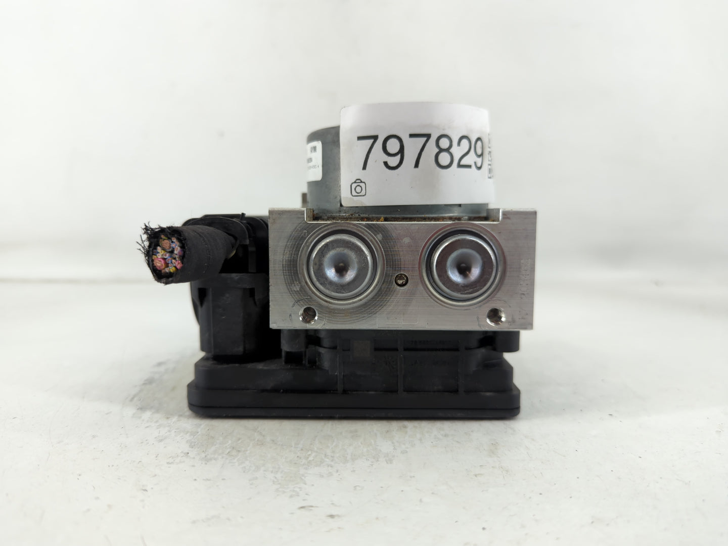 2016 Cadillac Xts ABS Pump Control Module Replacement P/N:23308257 Fits OEM Used Auto Parts - Oemusedautoparts1.com