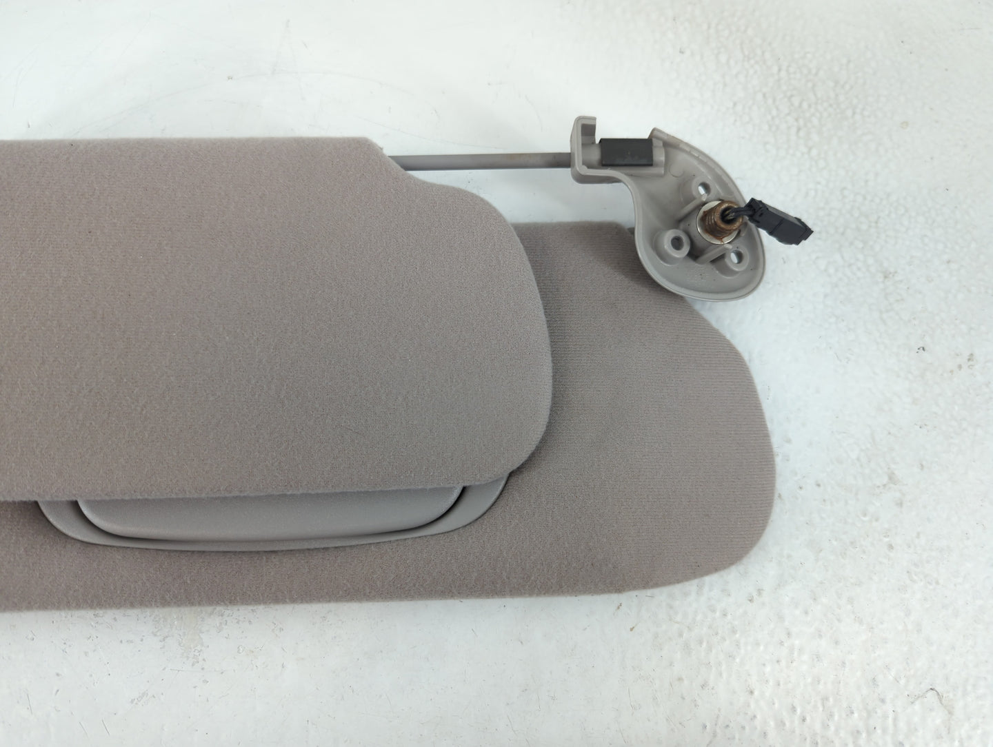 2000-2003 Ford Taurus Sun Visor Shade Replacement Passenger Right Mirror Fits Fits 2000 2001 2002 2003 OEM Used Auto Parts - Oemusedautoparts1.com