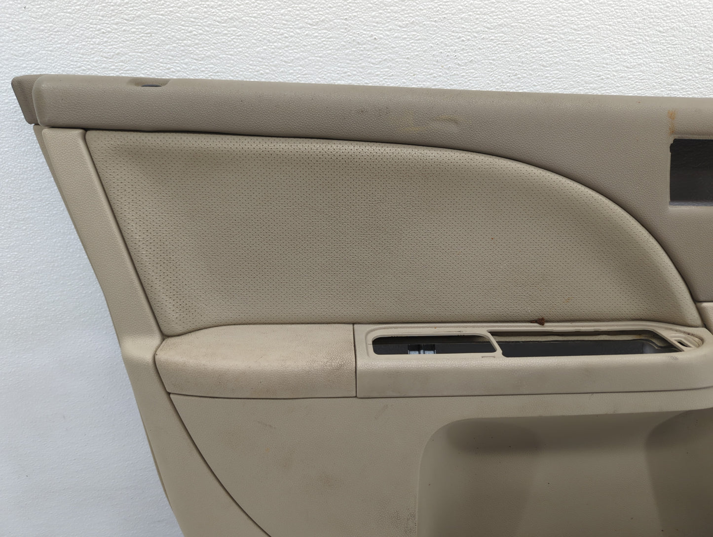 2006 Mercury Montego Rear Left Driver Interior Door Panel Trim Beige - Oemusedautoparts1.com