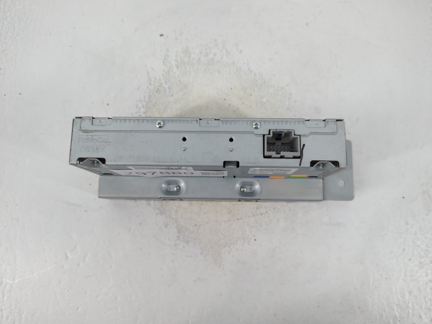 2010-2012 Ford Fusion Radio AM FM Cd Player Receiver Replacement P/N:BE5T-19C116-AA Fits Fits 2010 2011 2012 OEM Used Auto Parts - Oemusedautoparts1.com