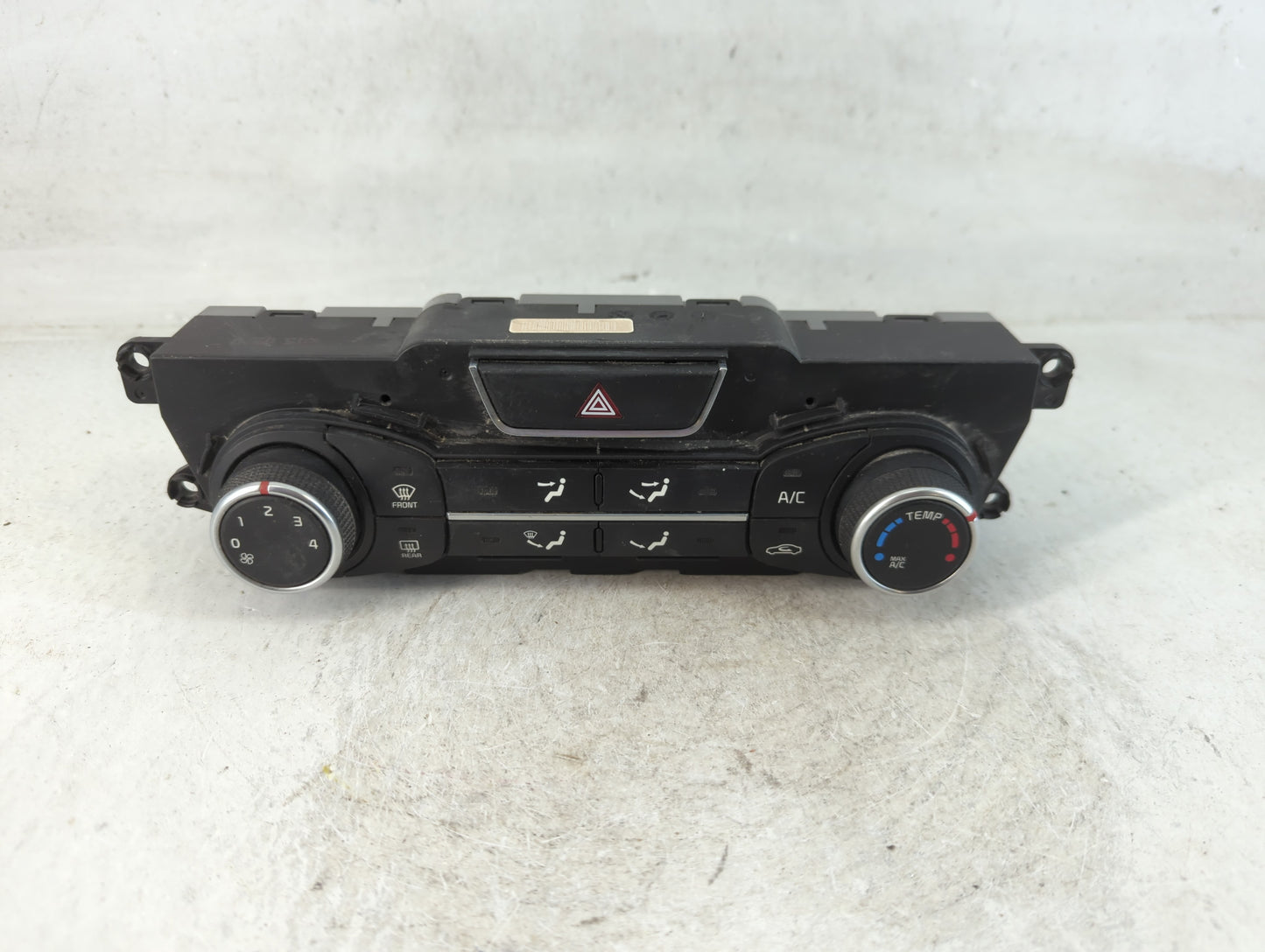 2014-2015 Kia Optima Climate Control Module Temperature AC/Heater Replacement P/N:97250-2TLE0 Fits Fits 2014 2015 OEM Used Auto Parts - Oemusedautoparts1.com