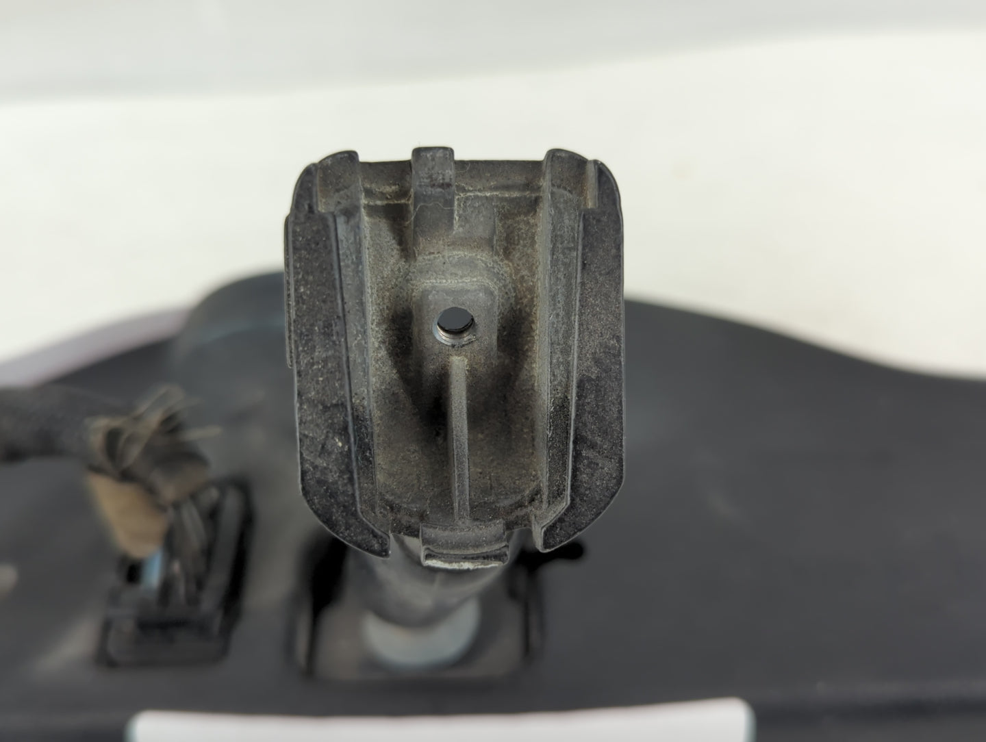 2017 Chevrolet Traverse Interior Rear View Mirror Replacement OEM P/N:E11015885 Fits OEM Used Auto Parts - Oemusedautoparts1.com