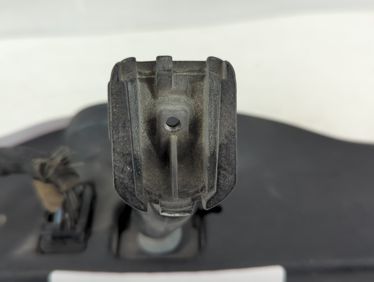 2017 Chevrolet Traverse Interior Rear View Mirror Replacement OEM P/N:E11015885 Fits OEM Used Auto Parts - Oemusedautoparts1.com