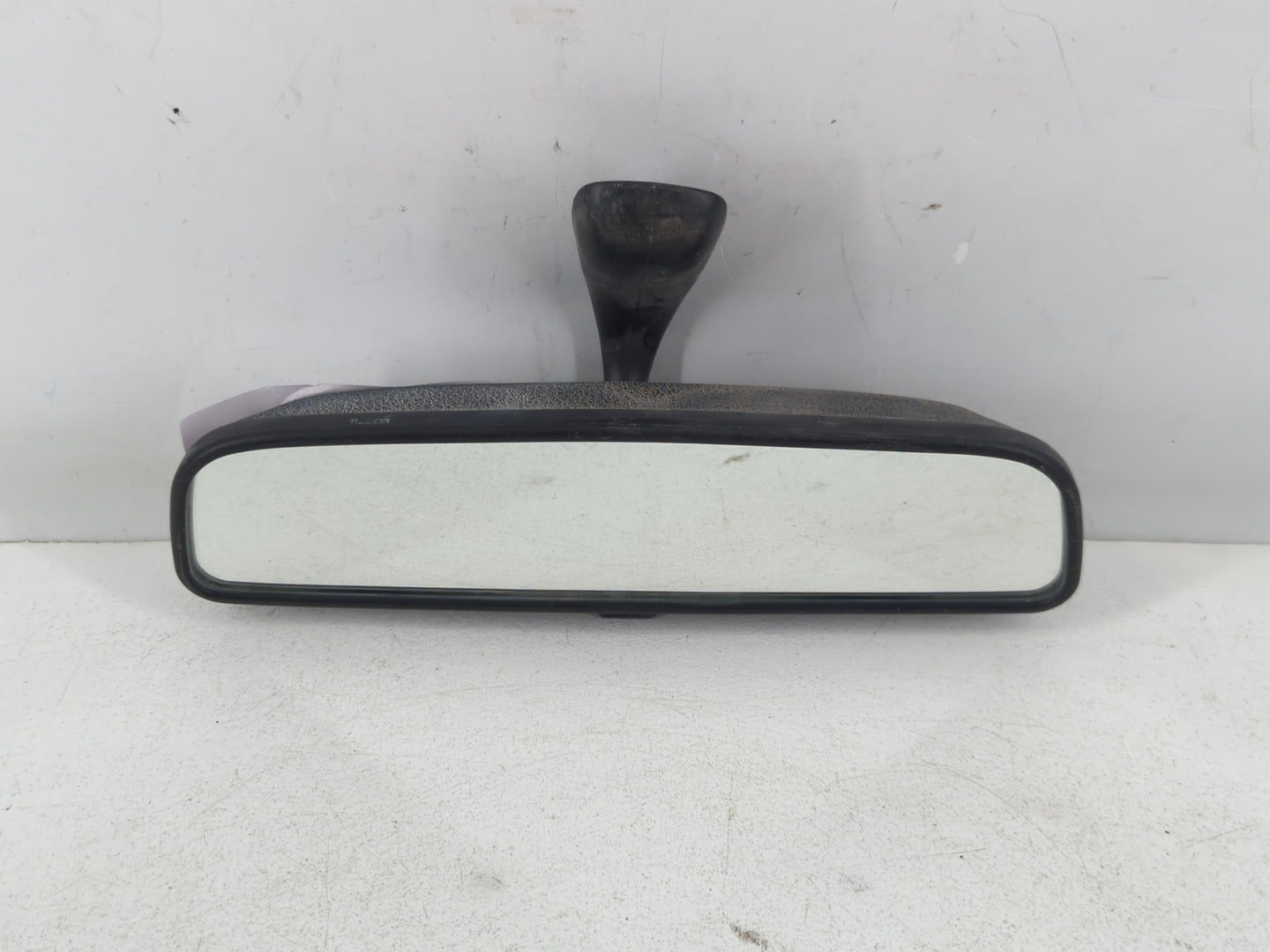 2005-2011 Hyundai Accent Interior Rear View Mirror Replacement OEM P/N:E1102 5400 A047396 Fits OEM Used Auto Parts - Oemusedautoparts1.com