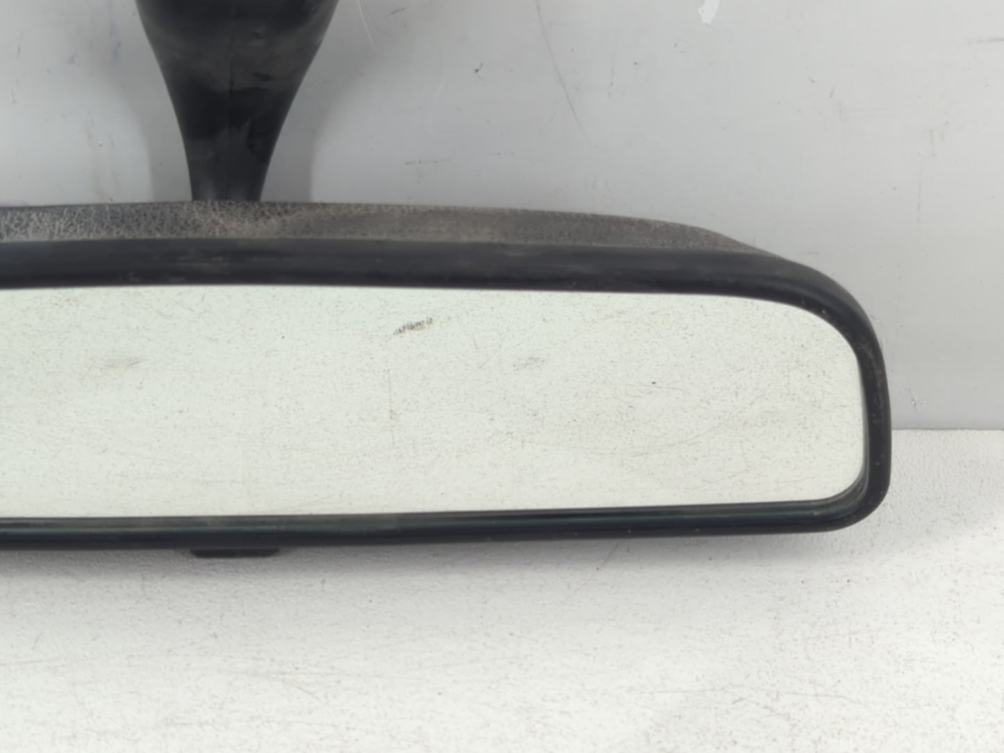2005-2011 Hyundai Accent Interior Rear View Mirror Replacement OEM P/N:E1102 5400 A047396 Fits OEM Used Auto Parts - Oemusedautoparts1.com