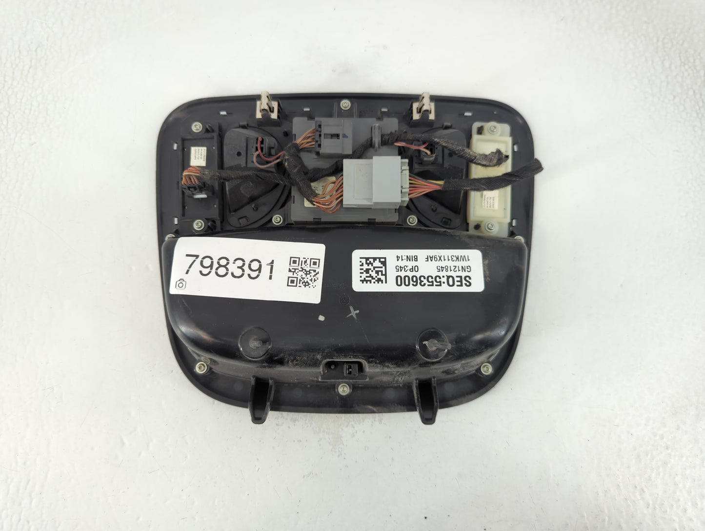 2015-2017 Chrysler 200 Overhead Roof Console Interior Dome Light - Oemusedautoparts1.com