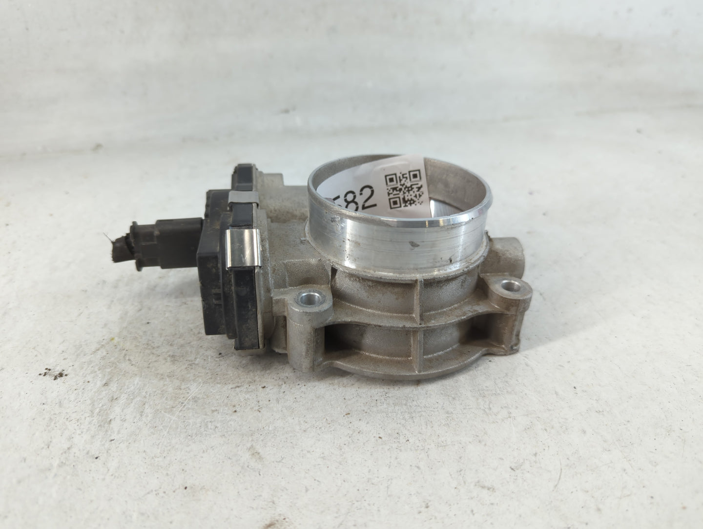 2017-2020 Cadillac Xt5 Throttle Body P/N:12671014 Fits Fits 2016 2017 2018 2019 2020 2021 2022 OEM Used Auto Parts - Oemusedautoparts1.com