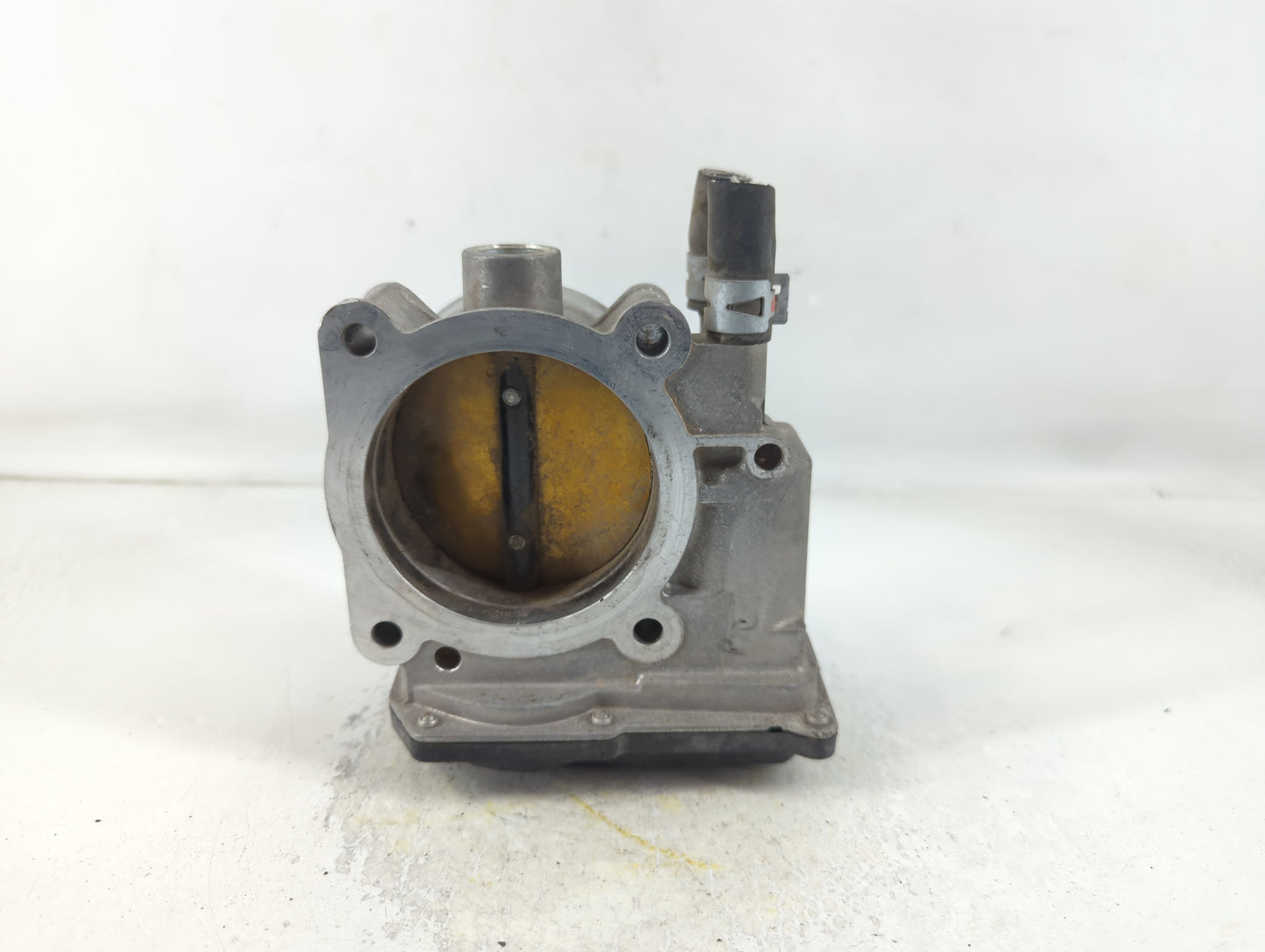 2005-2018 Toyota Avalon Throttle Body P/N:22030-0P050 Fits OEM Used Auto Parts - Oemusedautoparts1.com