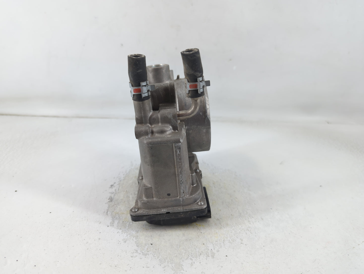 2005-2018 Toyota Avalon Throttle Body P/N:22030-0P050 Fits OEM Used Auto Parts - Oemusedautoparts1.com