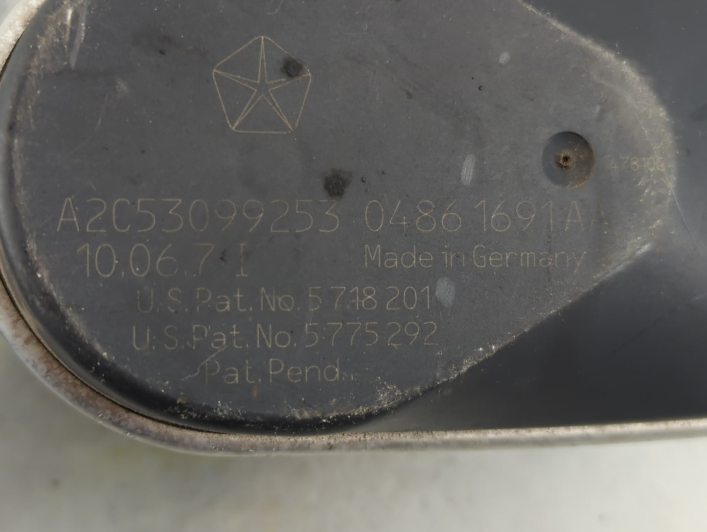 2006-2008 Dodge Magnum Throttle Body P/N:0486 1691 AA A2C53099253 Fits Fits 2006 2007 2008 2009 2010 2011 OEM Used Auto Parts - Oemusedautoparts1.com