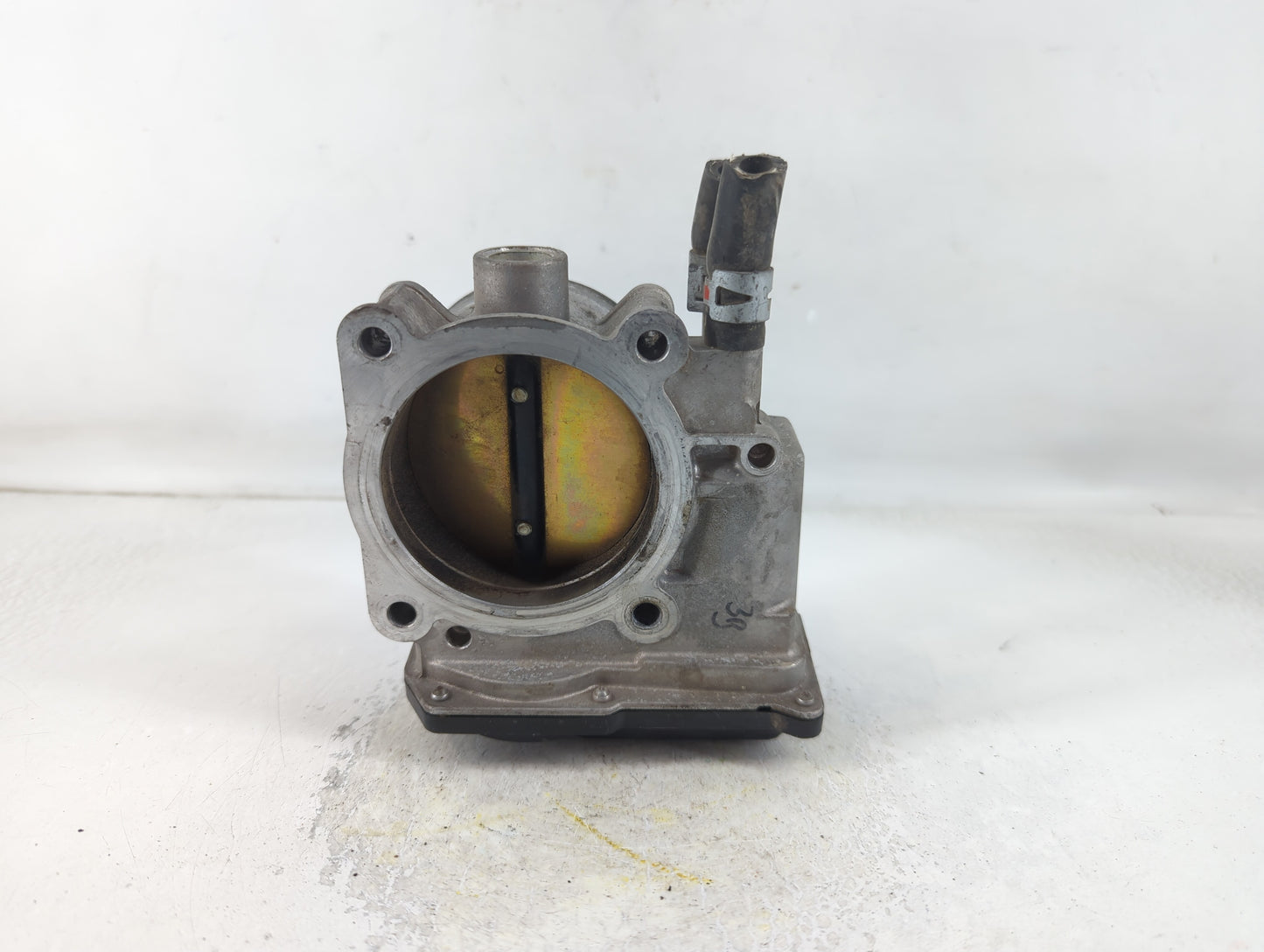2007-2016 Toyota Sienna Throttle Body P/N:22030-0P050 Fits OEM Used Auto Parts - Oemusedautoparts1.com