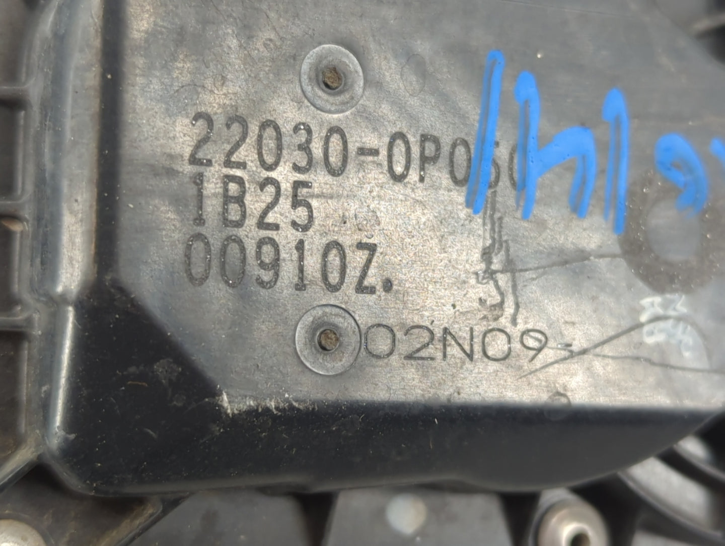 2007-2016 Toyota Sienna Throttle Body P/N:22030-0P050 Fits OEM Used Auto Parts - Oemusedautoparts1.com