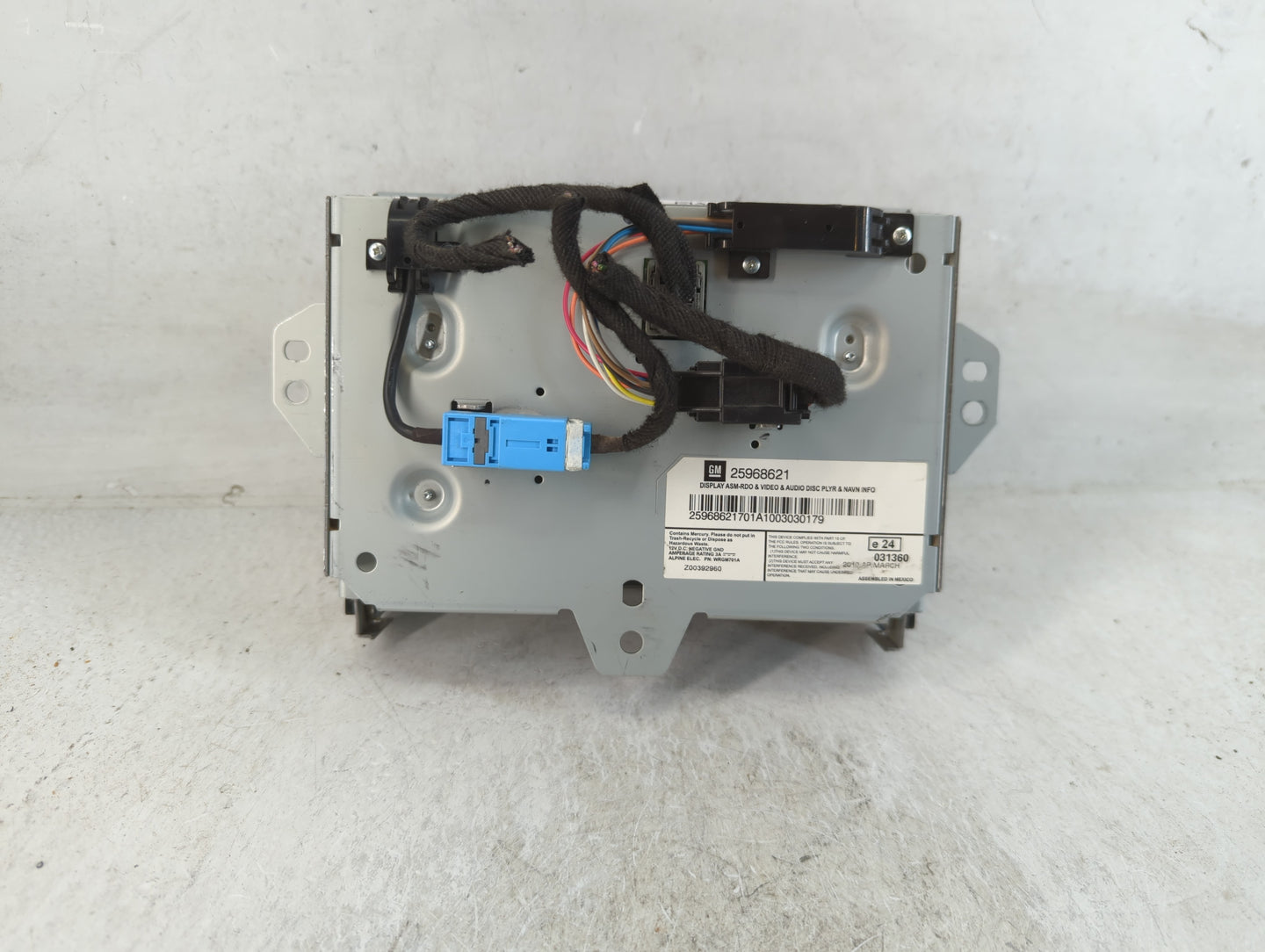 2010 Cadillac Srx Radio AM FM Cd Player Receiver Replacement P/N:25968621 Fits Fits 2011 OEM Used Auto Parts - Oemusedautoparts1.com