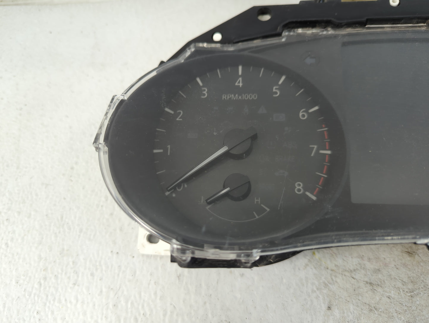 2017-2018 Nissan Rogue Sport Instrument Cluster Speedometer Gauges P/N:6MA1A/P1RZ Fits Fits 2017 2018 OEM Used Auto Parts - Oemusedautoparts1.com