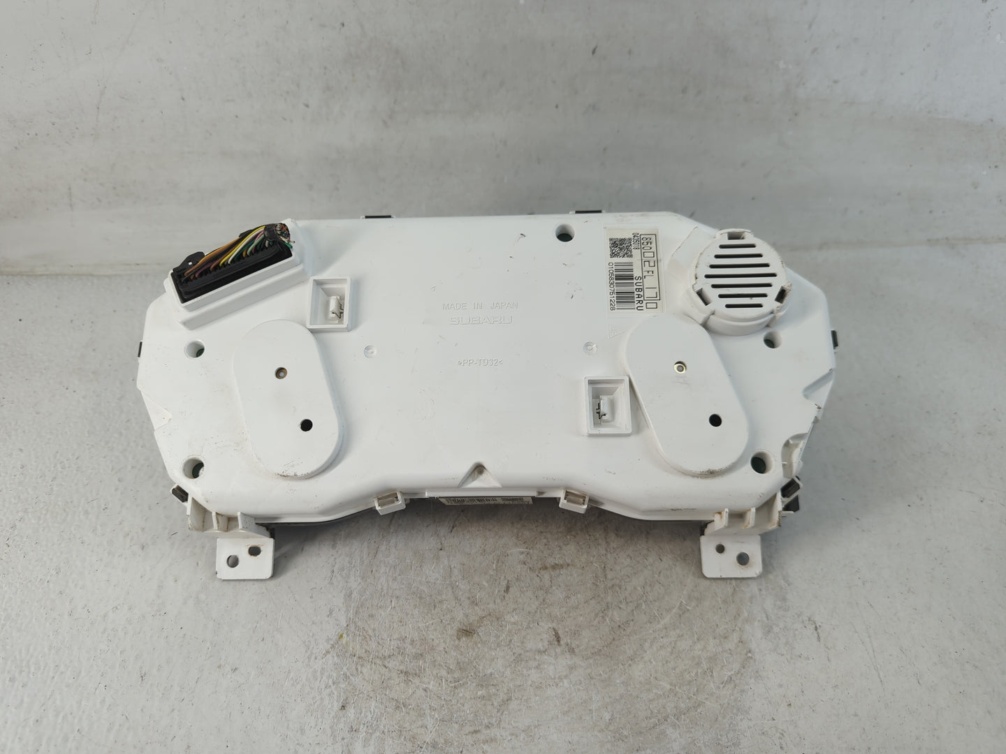 2018 Subaru Xv Instrument Cluster Speedometer Gauges P/N:85003FL170 Fits OEM Used Auto Parts - Oemusedautoparts1.com