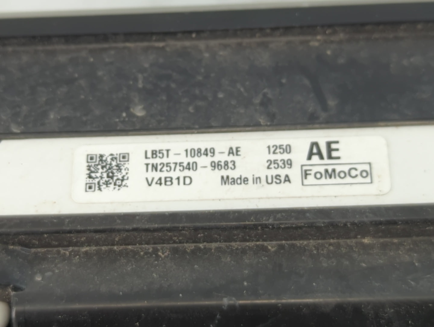 2020-2022 Ford Explorer Instrument Cluster Speedometer Gauges P/N:TN257540-9683 LB5T-10849-AE Fits Fits 2020 2021 2022 OEM Used Auto Parts - Oemusedautoparts1.com