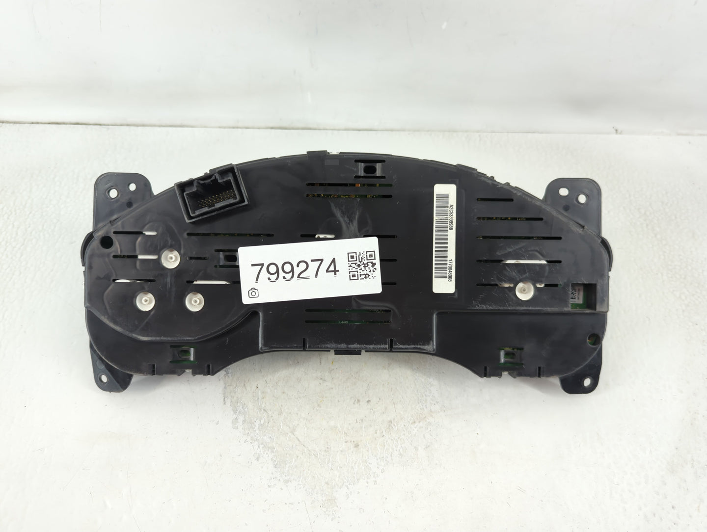 2010 Cadillac Srx Instrument Cluster Speedometer Gauges P/N:20942660 Fits OEM Used Auto Parts - Oemusedautoparts1.com