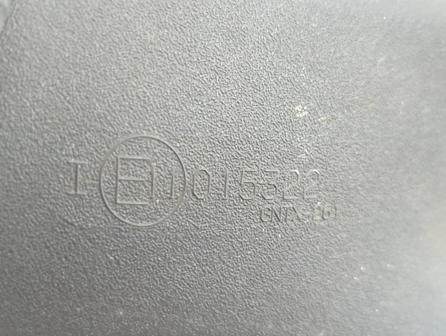 2006 Gmc Sierra Interior Rear View Mirror Replacement OEM P/N:E11015322 Fits OEM Used Auto Parts - Oemusedautoparts1.com