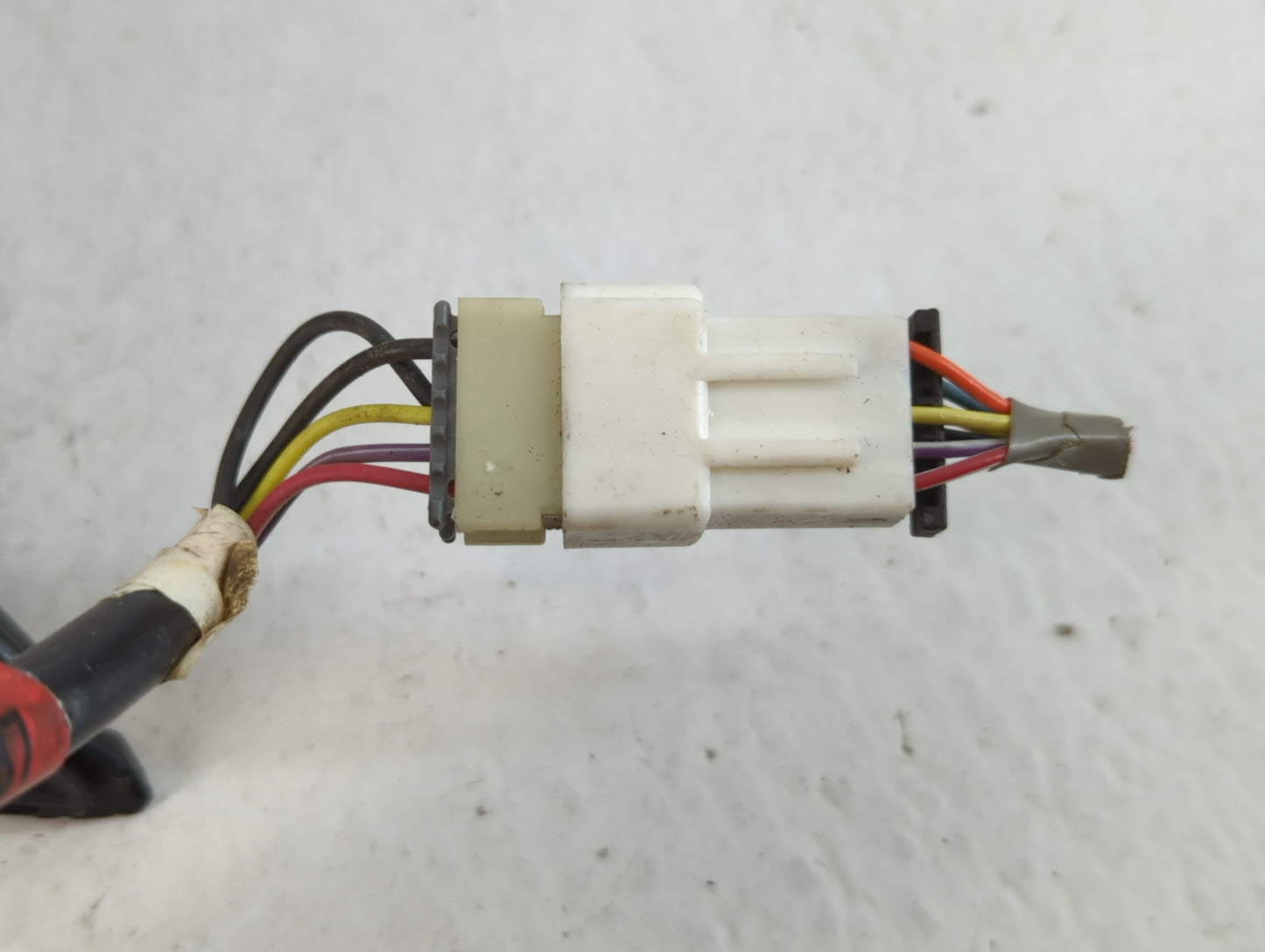 2001 Oldsmobile Bravado Side Mirror Replacement Passenger Right View Door Mirror Fits Fits 1998 1999 2000 2002 2003 2004 2005 OEM Used Auto Parts - Oemusedautoparts1.com