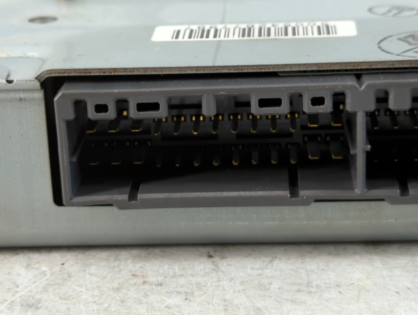 1997 Lexus Sc300 Chassis Control Module Ccm Bcm Body Control - Oemusedautoparts1.com