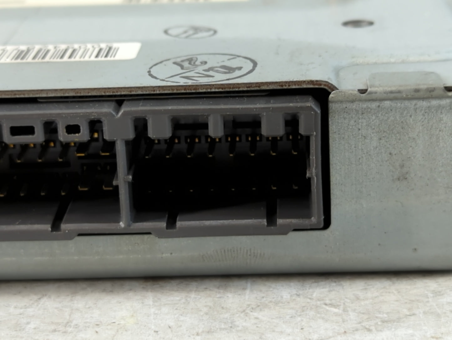 1997 Lexus Sc300 Chassis Control Module Ccm Bcm Body Control - Oemusedautoparts1.com