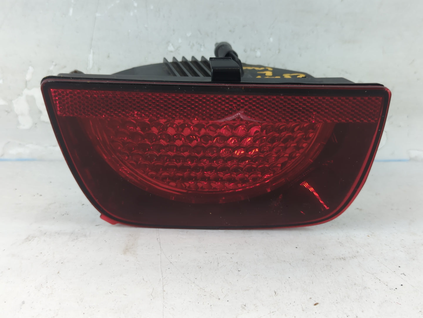 2010-2013 Chevrolet Camaro Tail Light Assembly Driver Left OEM P/N:320367 Fits Fits 2010 2011 2012 2013 OEM Used Auto Parts - Oemusedautoparts1.com