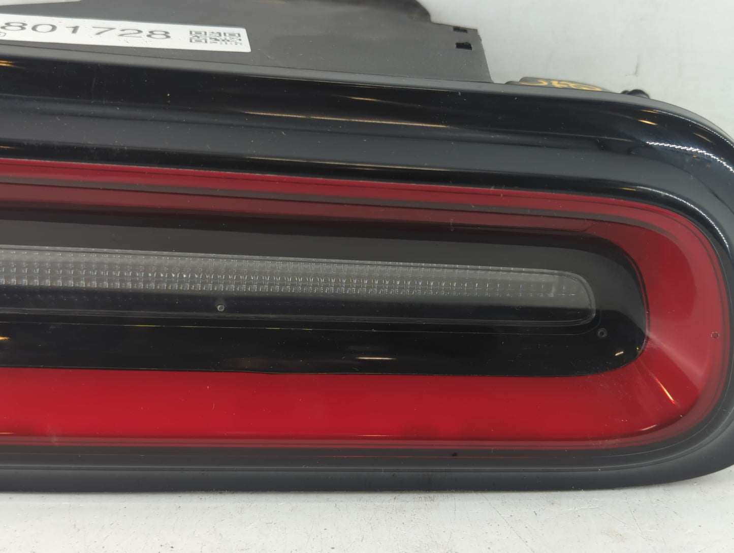 2015-2022 Dodge Challenger Tail Light Assembly Passenger Right OEM P/N:68403954AB 68174068AF Fits OEM Used Auto Parts - Oemusedautoparts1.com