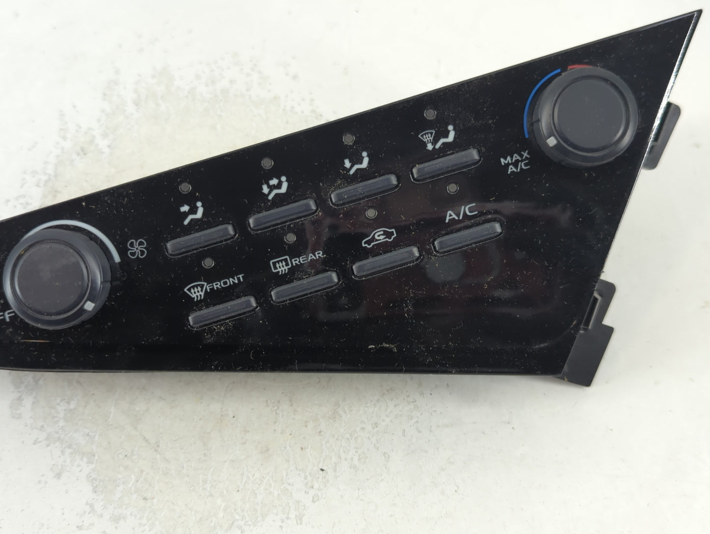2018-2022 Toyota Camry Climate Control Module Temperature AC/Heater Replacement P/N:56900-06470 Fits Fits 2018 2019 2020 2021 2022 OEM Used Auto Parts - Oemusedautoparts1.com
