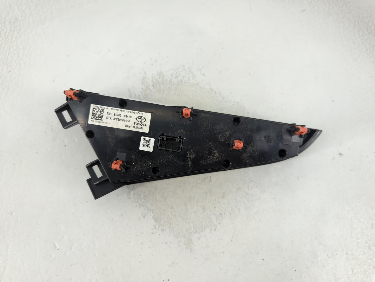 2018-2022 Toyota Camry Climate Control Module Temperature AC/Heater Replacement P/N:56900-06470 Fits Fits 2018 2019 2020 2021 2022 OEM Used Auto Parts - Oemusedautoparts1.com