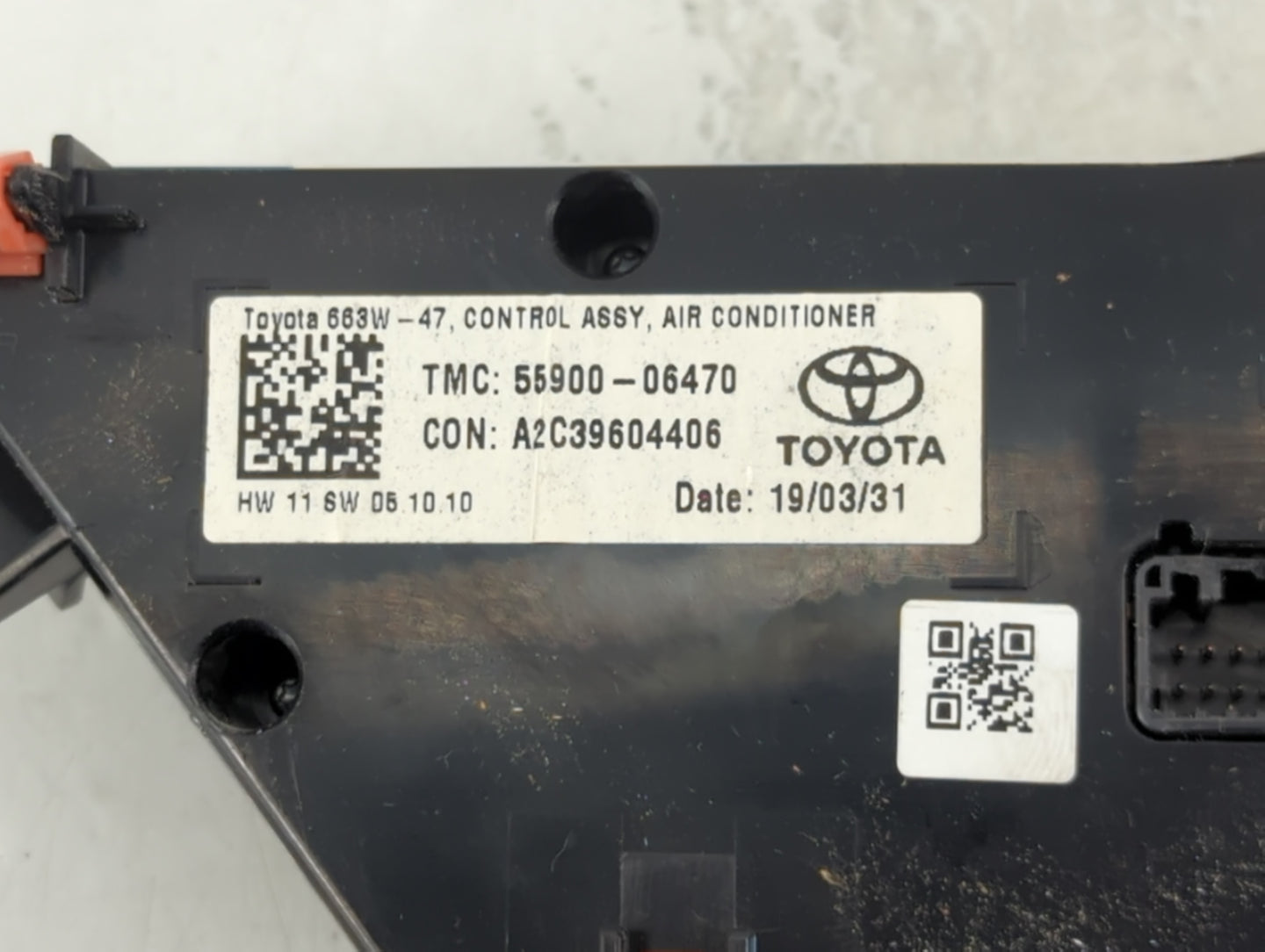 2018-2022 Toyota Camry Climate Control Module Temperature AC/Heater Replacement P/N:56900-06470 Fits Fits 2018 2019 2020 2021 2022 OEM Used Auto Parts - Oemusedautoparts1.com