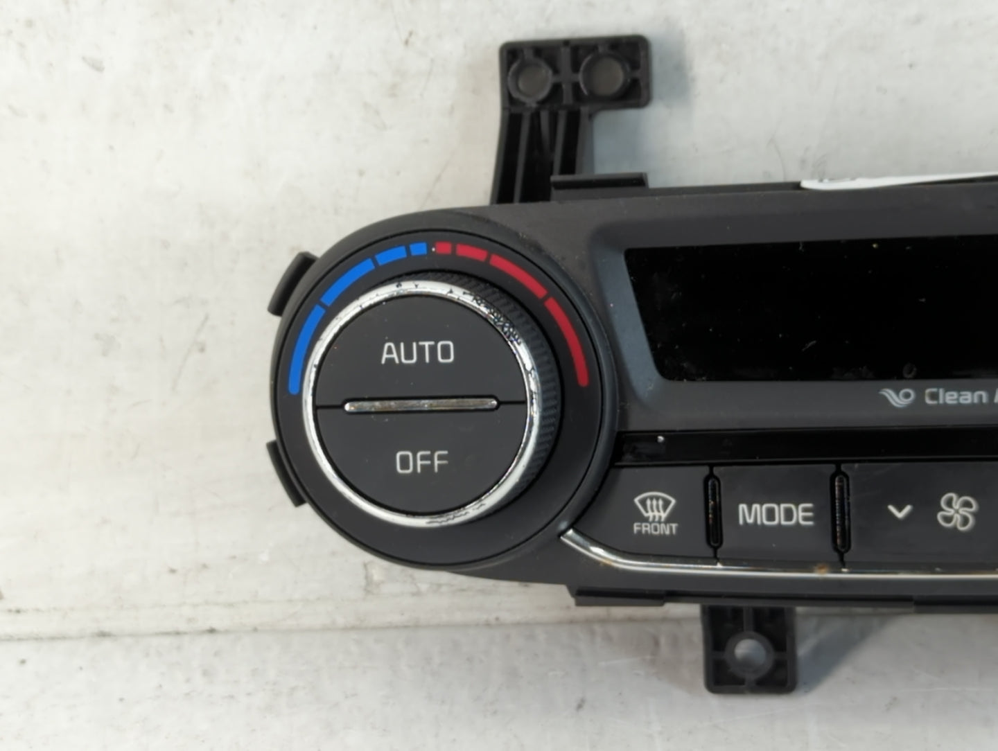 2017-2018 Kia Forte Climate Control Module Temperature AC/Heater Replacement P/N:97250B0DA0 Fits Fits 2017 2018 OEM Used Auto Parts - Oemusedautoparts1.com