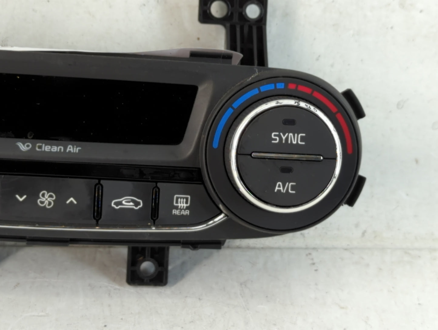 2017-2018 Kia Forte Climate Control Module Temperature AC/Heater Replacement P/N:97250B0DA0 Fits Fits 2017 2018 OEM Used Auto Parts - Oemusedautoparts1.com