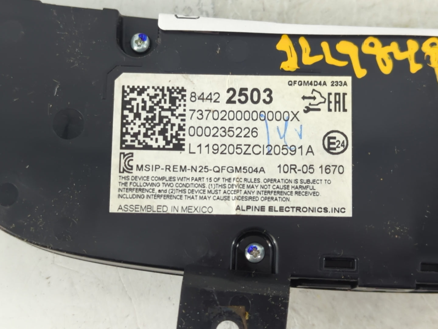 2019-2021 Chevrolet Equinox Climate Control Module Temperature AC/Heater Replacement P/N:84422503 Fits Fits 2019 2020 2021 OEM Used Auto Parts - Oemusedautoparts1.com