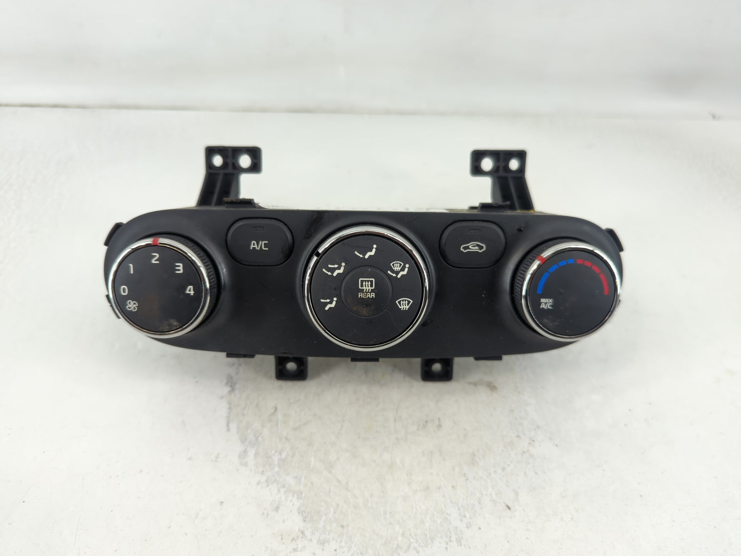 2014-2016 Kia Forte Climate Control Module Temperature AC/Heater Replacement P/N:97250-A7250 Fits Fits 2014 2015 2016 OEM Used Auto Parts - Oemusedautoparts1.com
