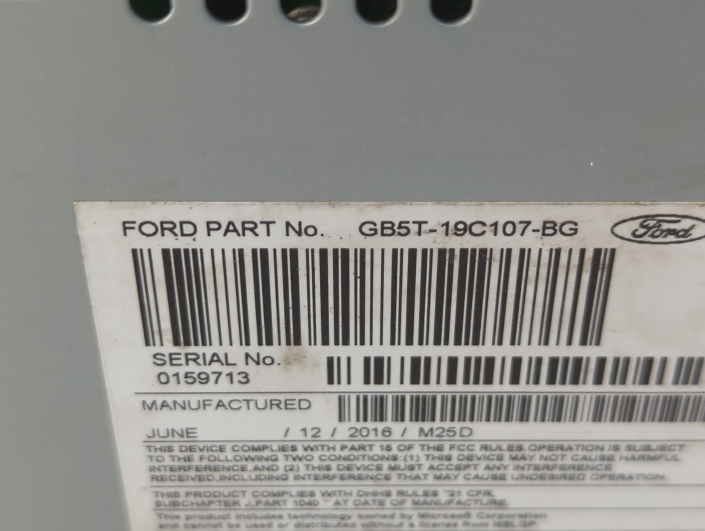 2016-2017 Ford Explorer Radio AM FM Cd Player Receiver Replacement P/N:GB5T-19C107-BG Fits Fits 2016 2017 OEM Used Auto Parts - Oemusedautoparts1.com