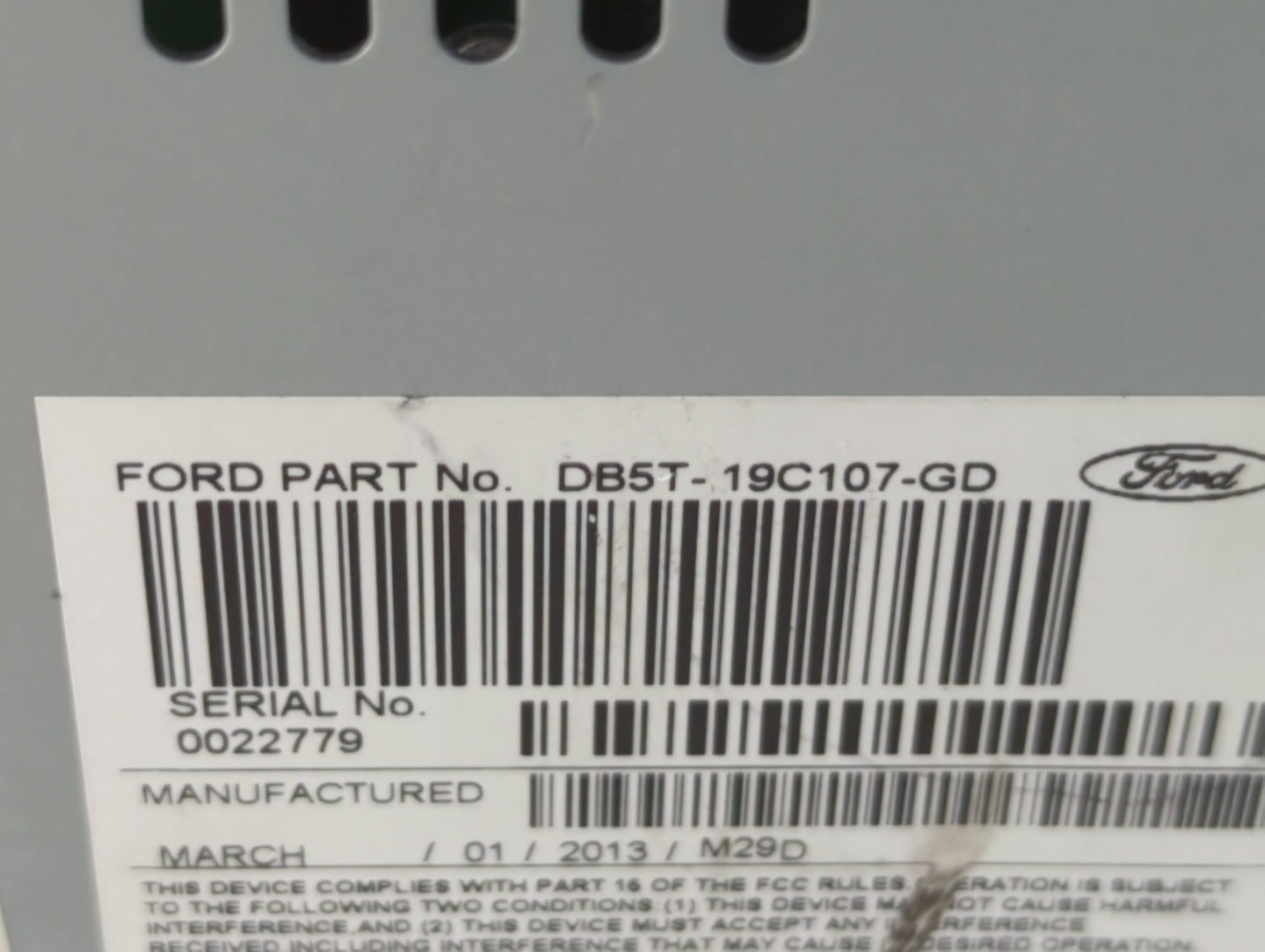 2013 Ford Explorer Radio AM FM Cd Player Receiver Replacement P/N:DB5T-19C107-GD Fits OEM Used Auto Parts - Oemusedautoparts1.com