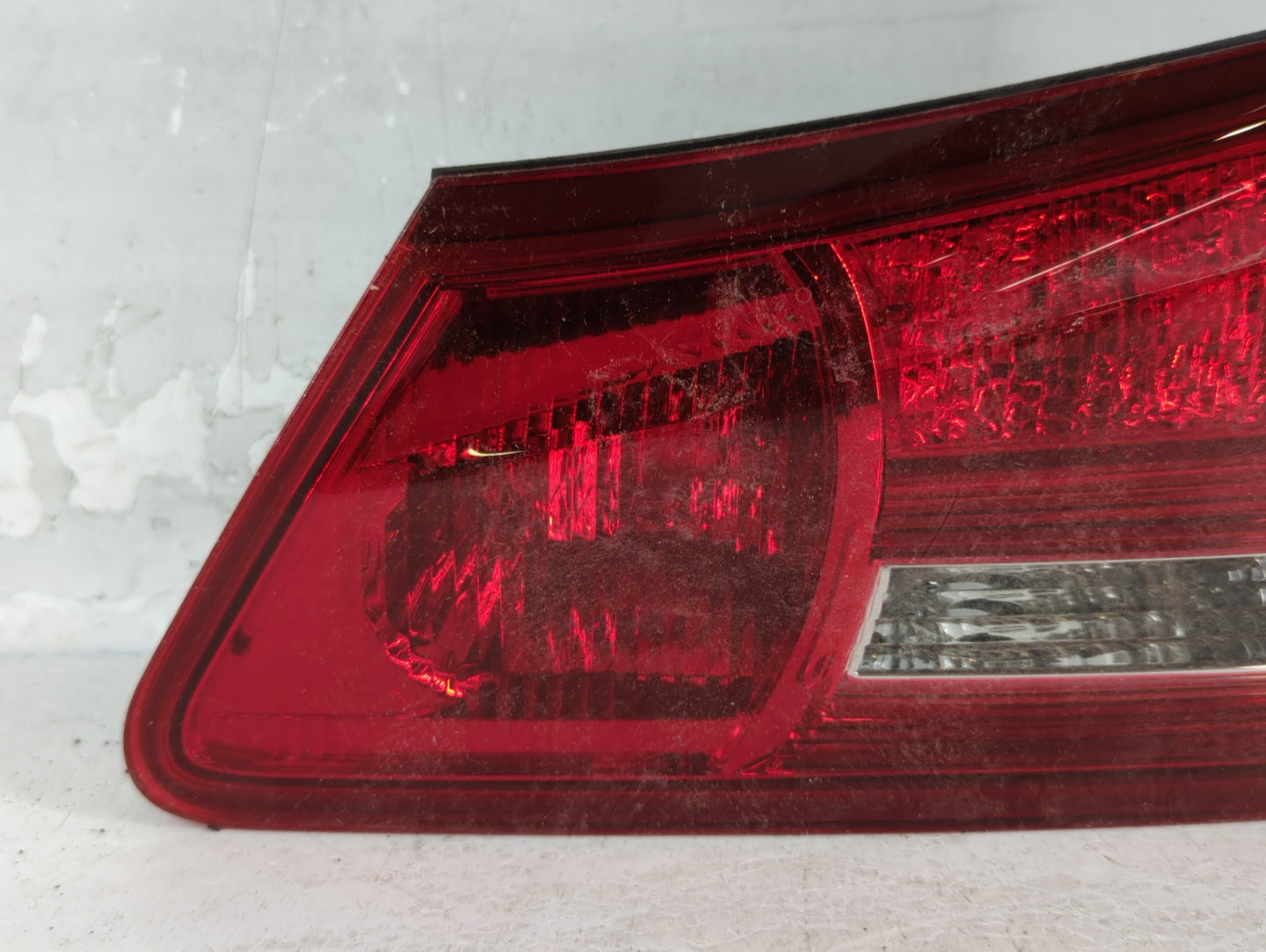 2007-2008 Infiniti G35 Tail Light Assembly Passenger Right OEM P/N:7440 Fits Fits 2007 2008 2009 2010 2011 2012 2013 2015 OEM Used Auto Parts - Oemusedautoparts1.com