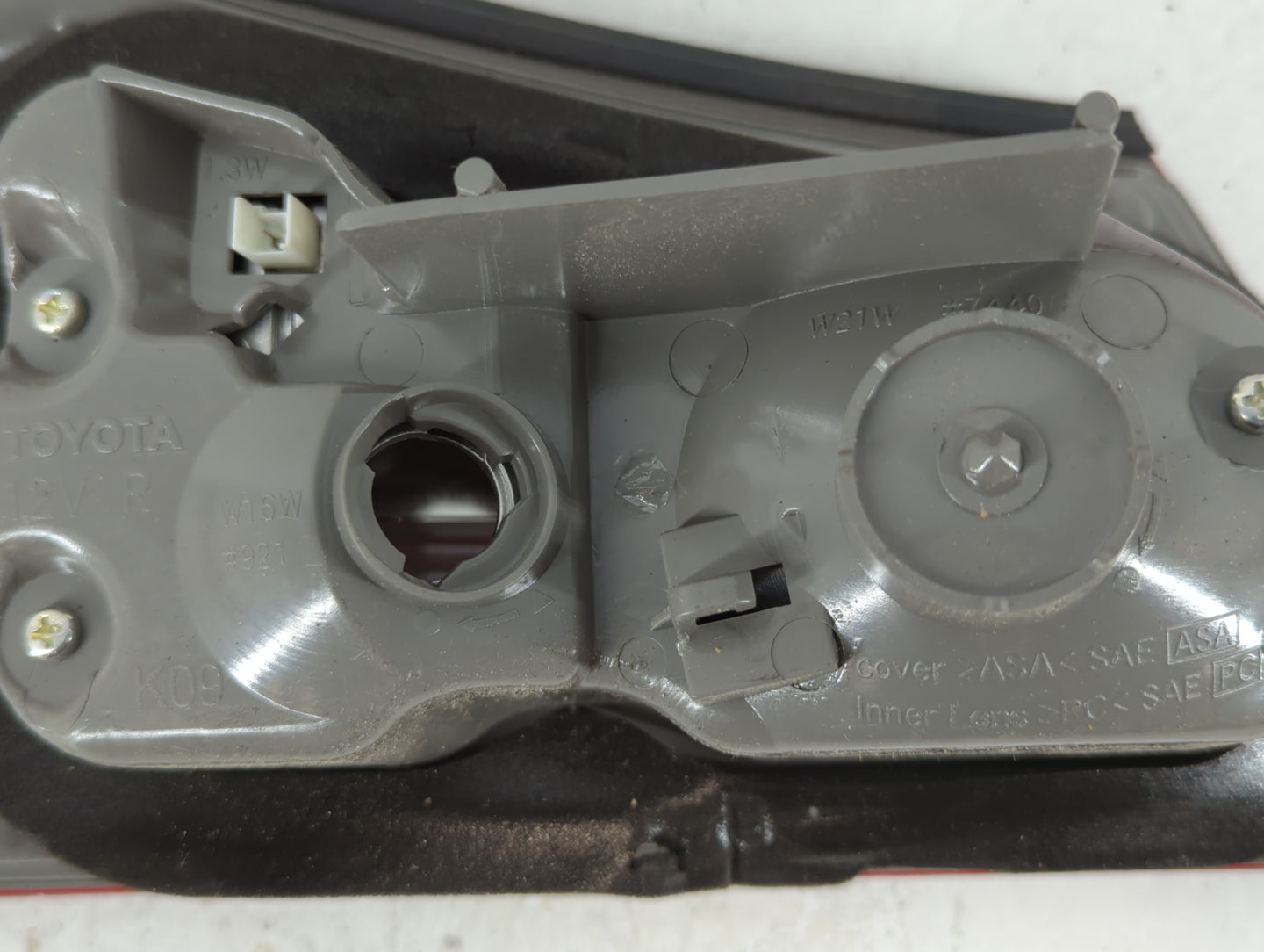 2007-2008 Infiniti G35 Tail Light Assembly Passenger Right OEM P/N:7440 Fits Fits 2007 2008 2009 2010 2011 2012 2013 2015 OEM Used Auto Parts - Oemusedautoparts1.com