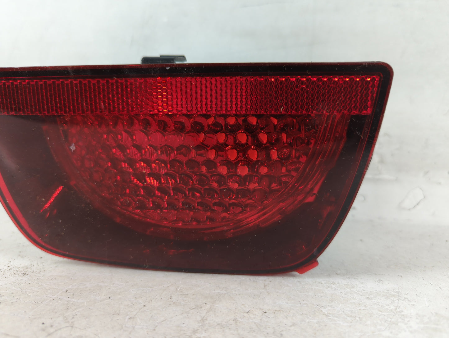 2010-2013 Chevrolet Camaro Tail Light Assembly Passenger Right OEM P/N:320 368 BL Fits Fits 2010 2011 2012 2013 OEM Used Auto Parts - Oemusedautoparts1.com