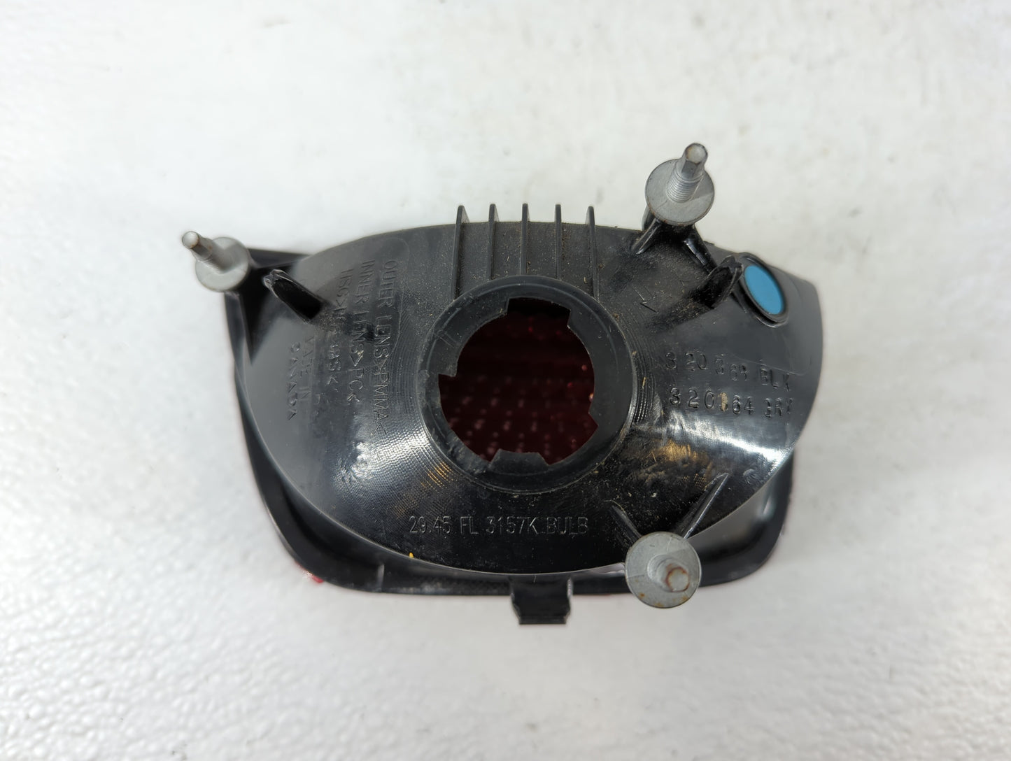 2010-2013 Chevrolet Camaro Tail Light Assembly Passenger Right OEM P/N:320 368 BL Fits Fits 2010 2011 2012 2013 OEM Used Auto Parts - Oemusedautoparts1.com