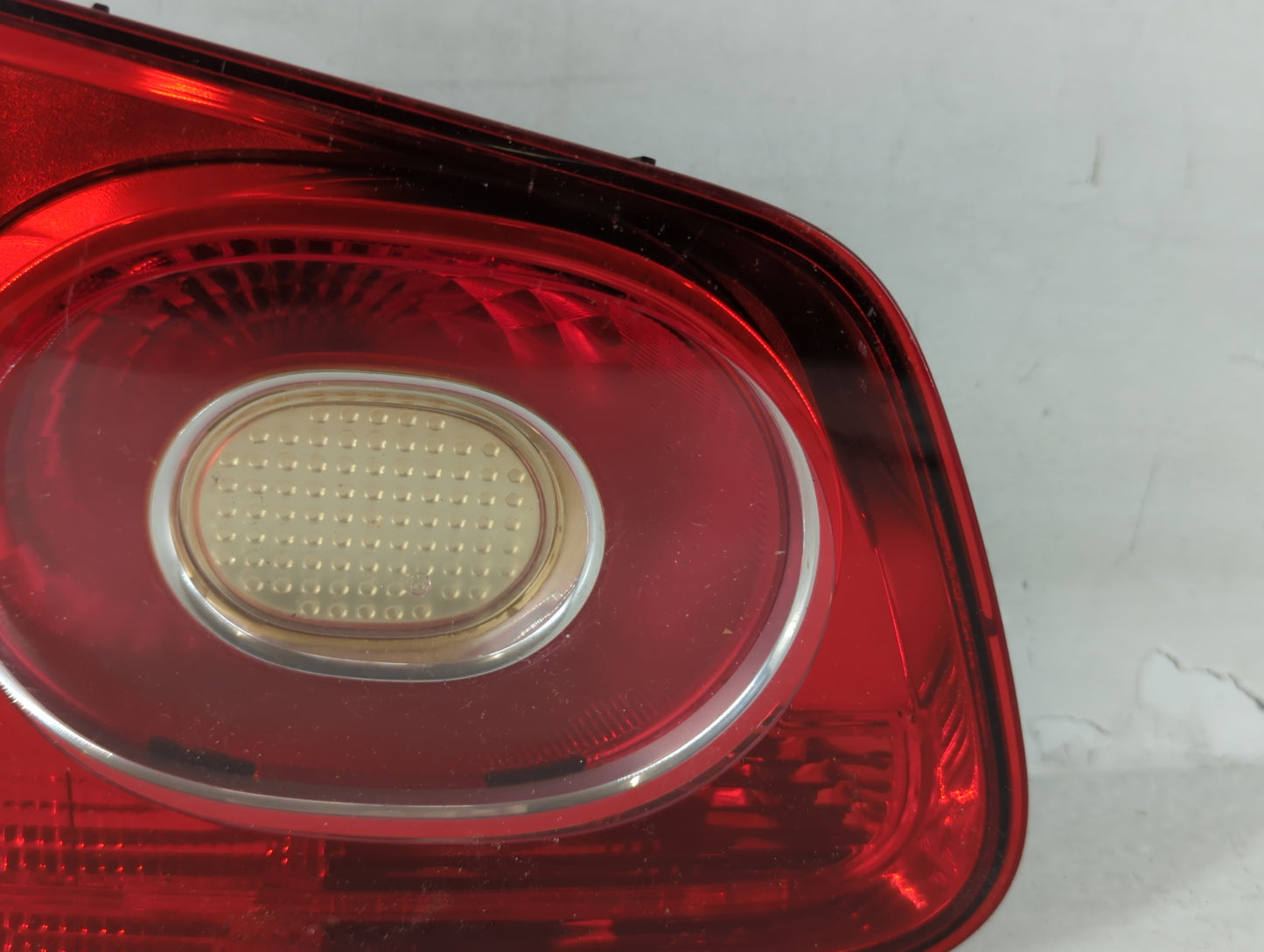 2009-2011 Volkswagen Tiguan Tail Light Assembly Driver Left OEM P/N:5N0 945 093 C Fits Fits 2009 2010 2011 OEM Used Auto Parts - Oemusedautoparts1.com