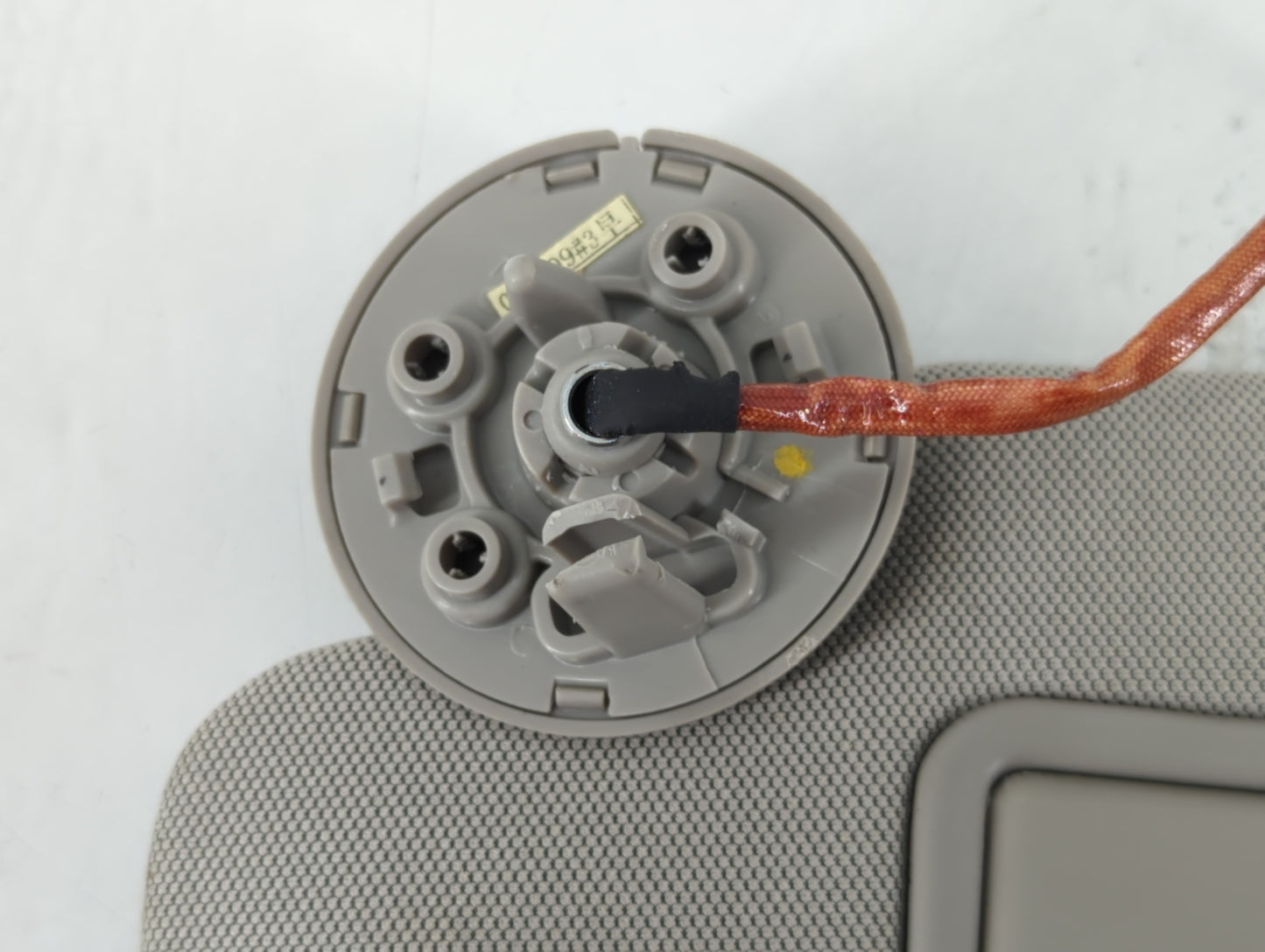 2010-2015 Buick Lacross Sun Visor Shade Replacement Driver Left Mirror Fits Fits 2010 2011 2012 2013 2014 2015 OEM Used Auto Parts - Oemusedautoparts1.com