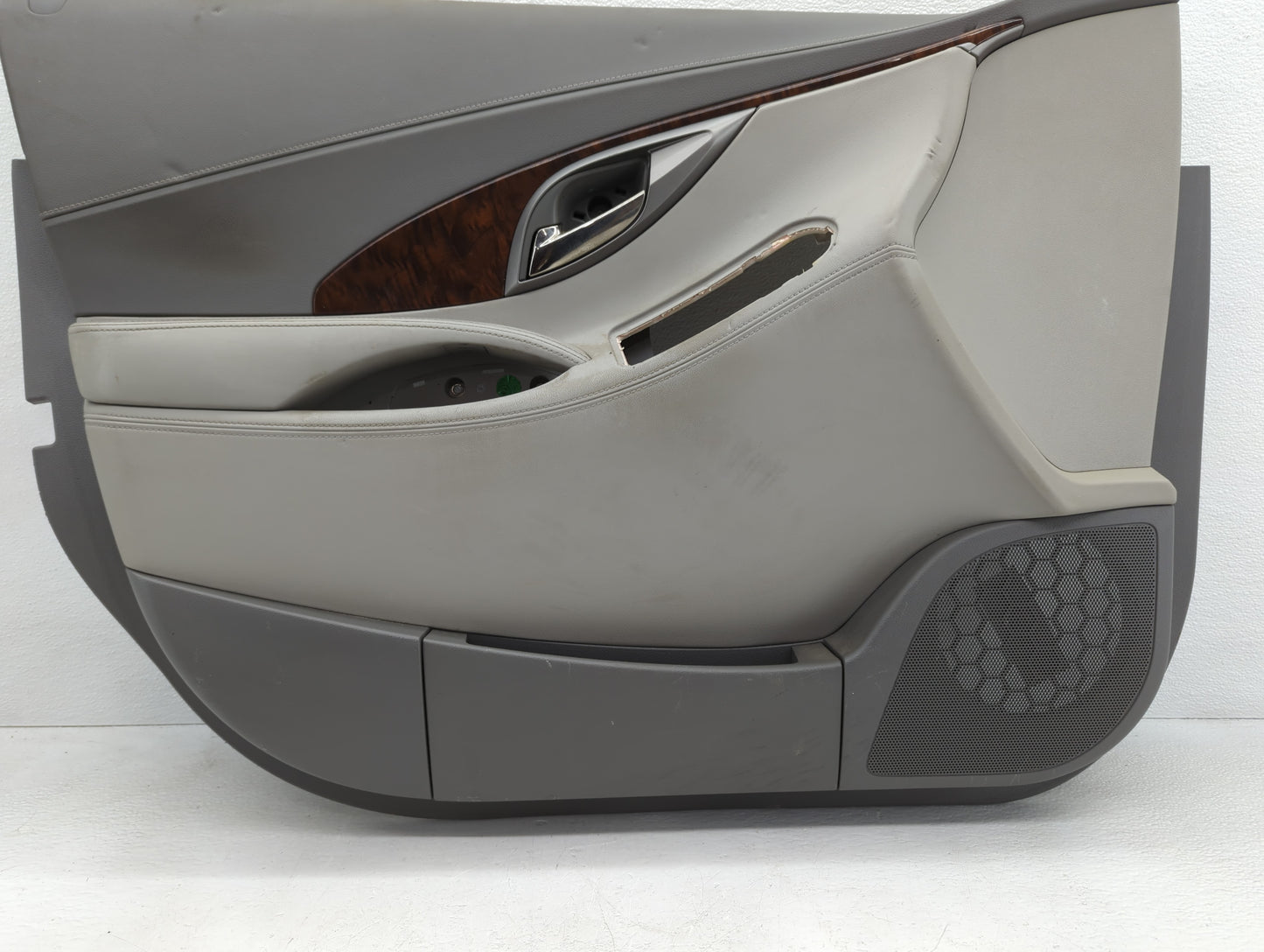 2010 Buick Lacross Front Left Driver Interior Door Panel Trim Grey - Oemusedautoparts1.com