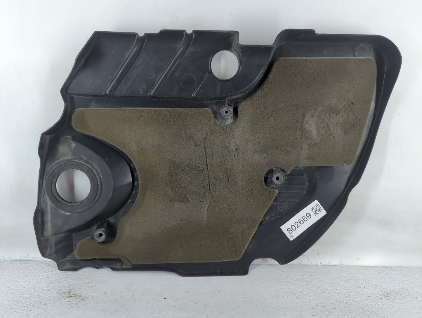2011 Chevrolet Impala Engine Cover - Oemusedautoparts1.com