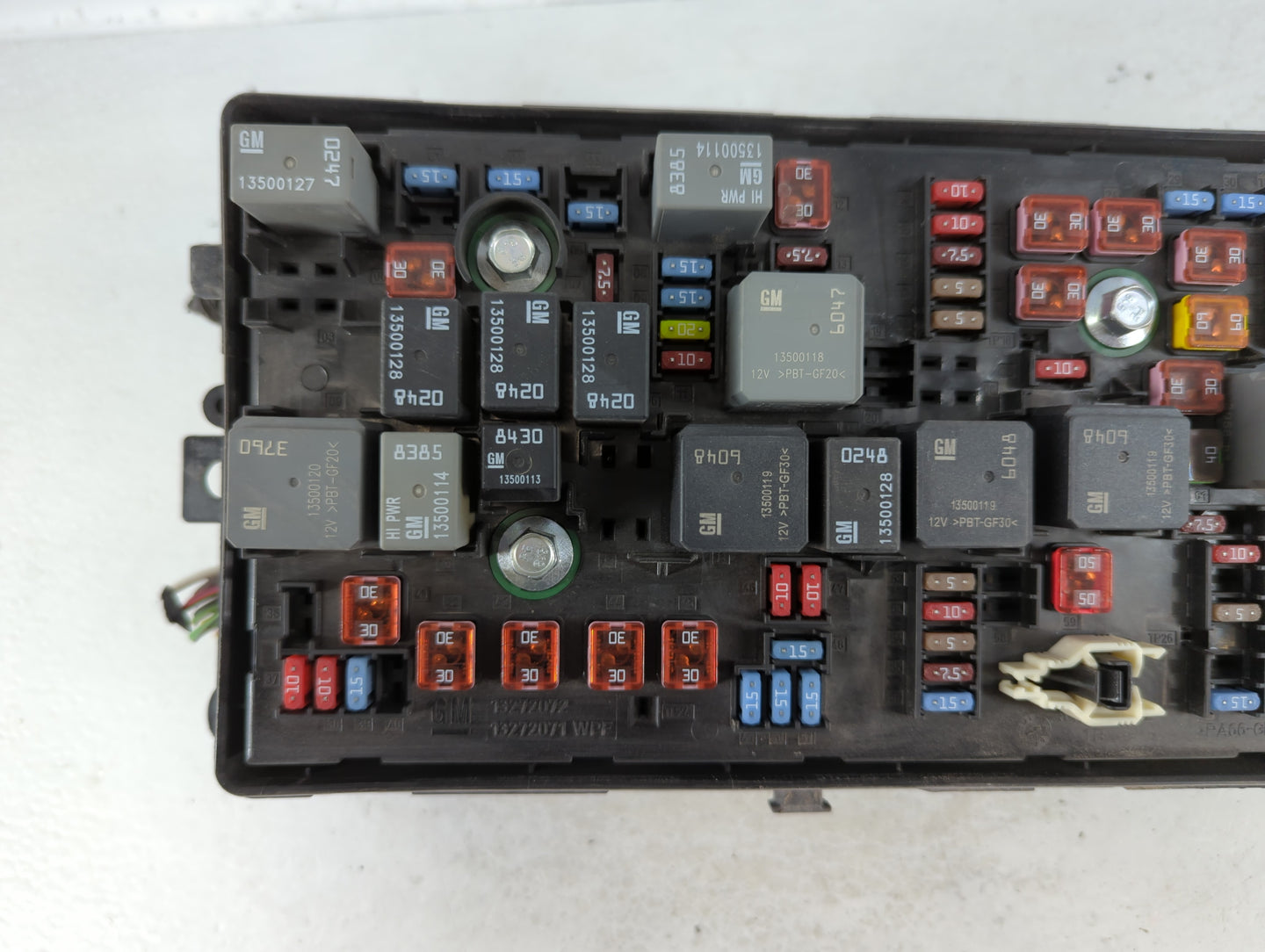 2013 Buick Regal Fusebox Fuse Box Panel Relay Module P/N:22928790-02 Fits OEM Used Auto Parts - Oemusedautoparts1.com